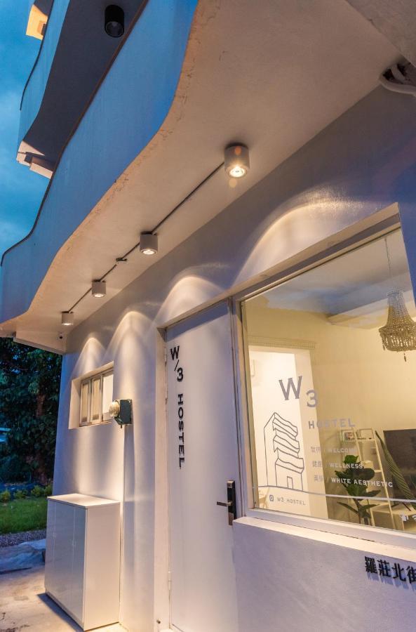 W3 Hostel Лодун Экстерьер фото