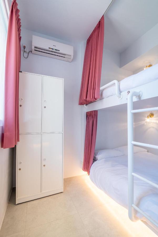 W3 Hostel Лодун Экстерьер фото